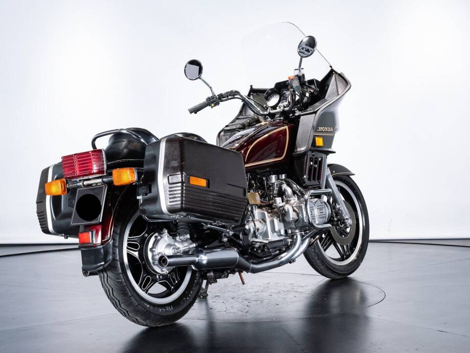 Image 4/11 of Honda DUMMY (1983)