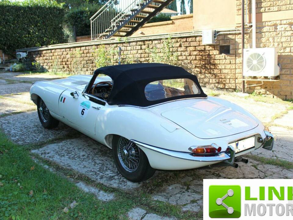 Bild 7/10 von Jaguar E-Type 3.8 (1962)