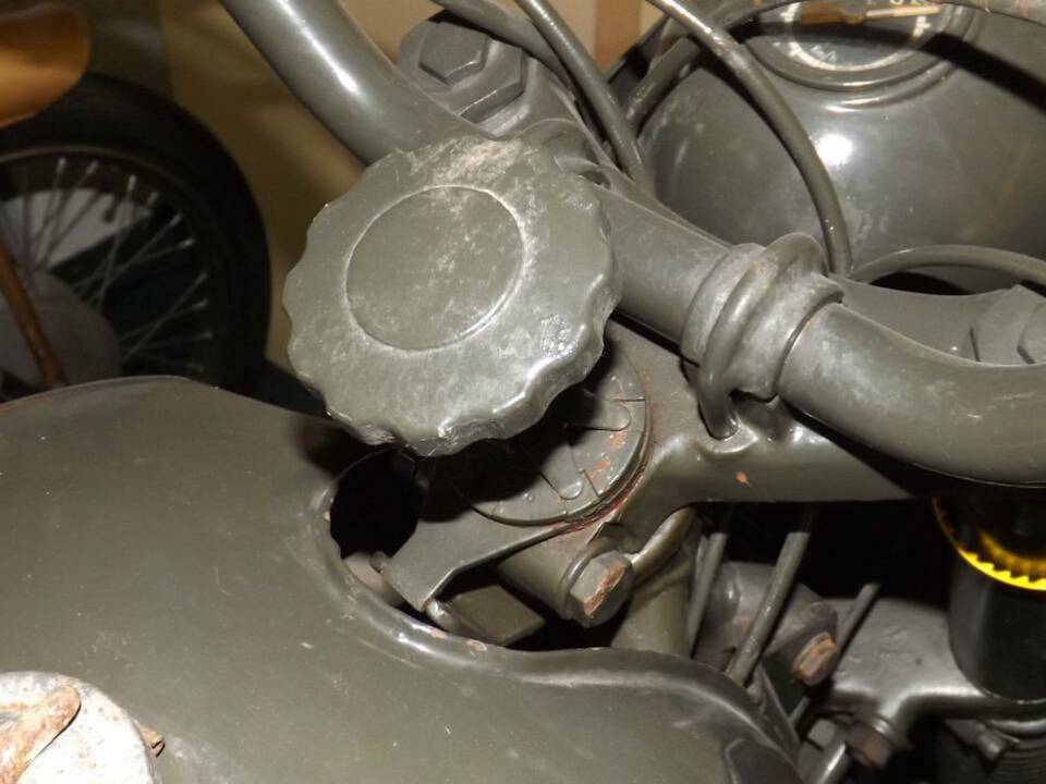 Image 18/30 of Bianchi MT 61 (1961)