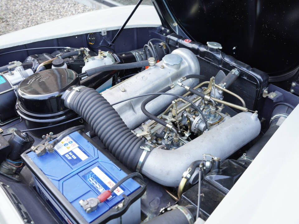 Image 4/50 of Mercedes-Benz 190 SL (1962)