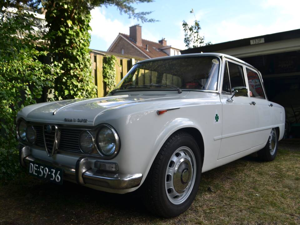 Image 12/20 of Alfa Romeo Giulia 1600 TI (1967)