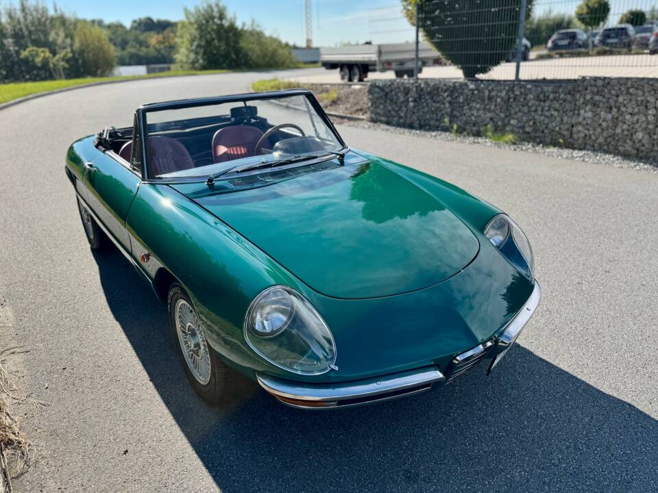 Immagine 5/33 di Alfa Romeo 1600 Duetto (1968)