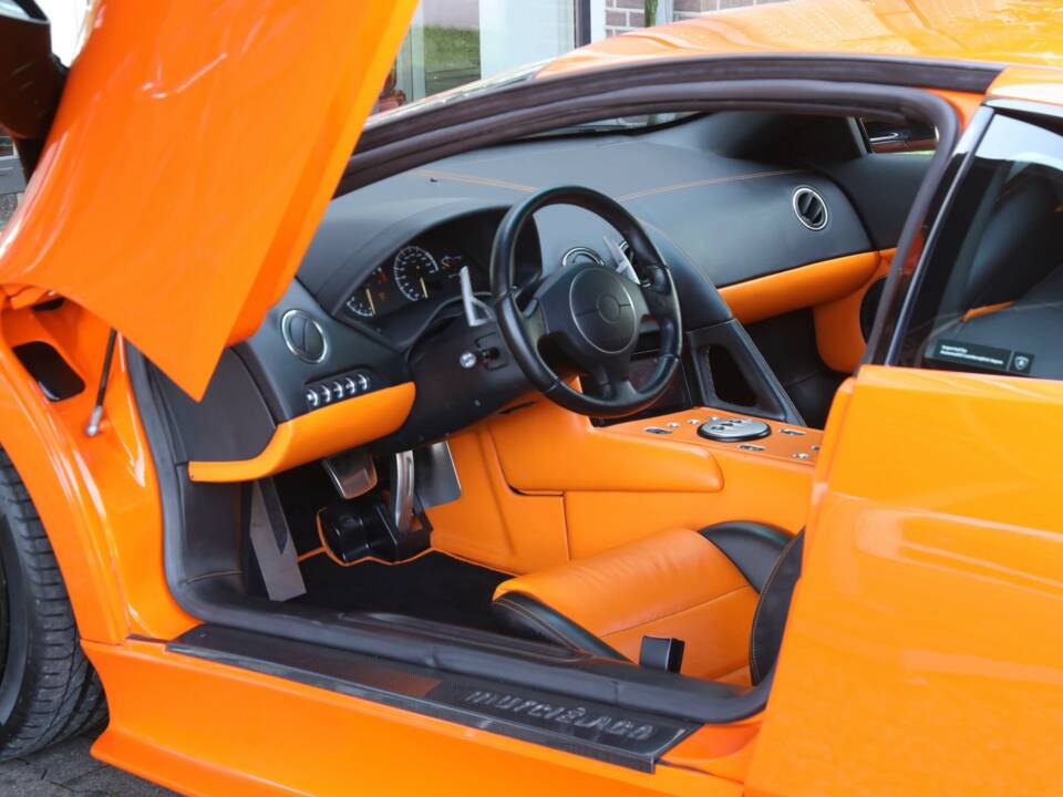 Imagen 8/50 de Lamborghini Murciélago LP640 (2008)