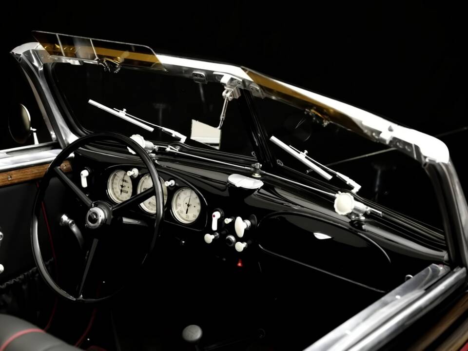 Image 14/35 of BMW 327/28 (1938)