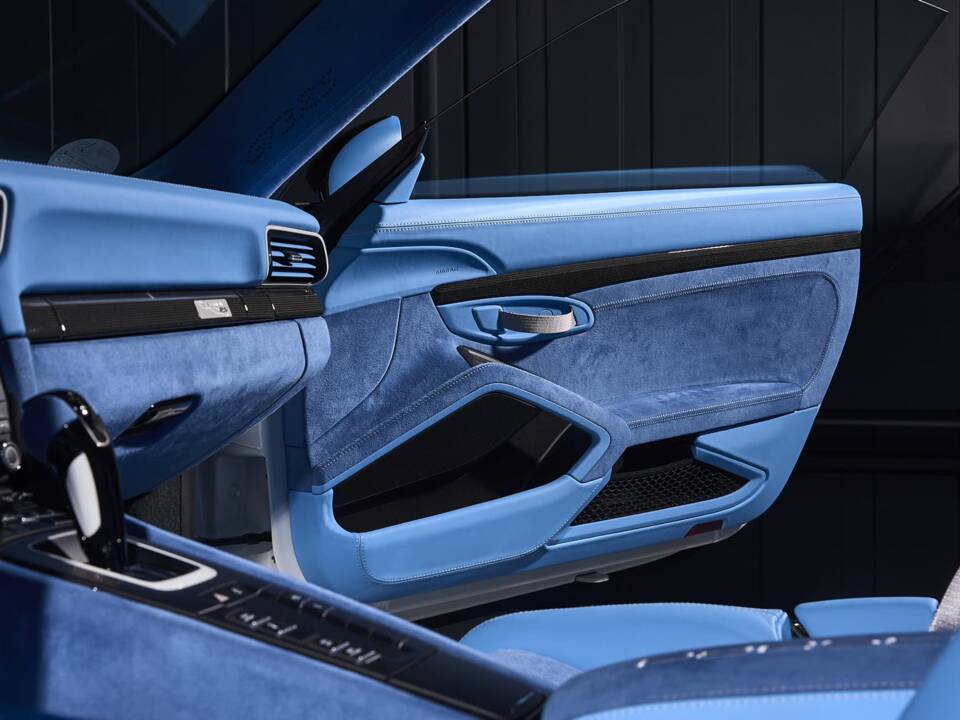 Bild 18/41 von Porsche 911 GT3 RS Weissach (2020)