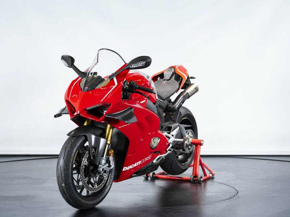Afbeelding 7/40 van Ducati DUMMY (2019)