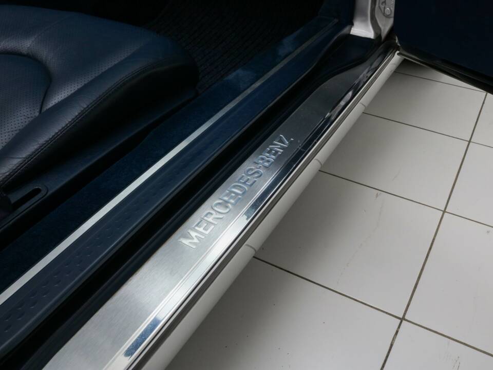 Bild 35/84 von Mercedes-Benz SL 320 (1996)