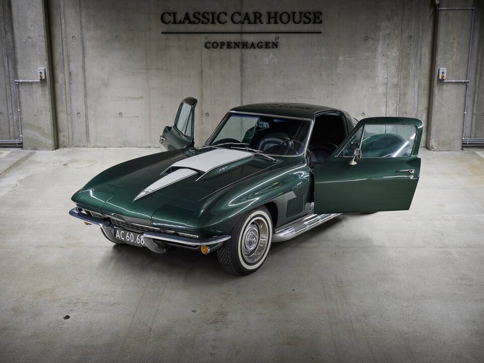 Image 12/78 of Chevrolet Corvette Stingray 427 (1967)