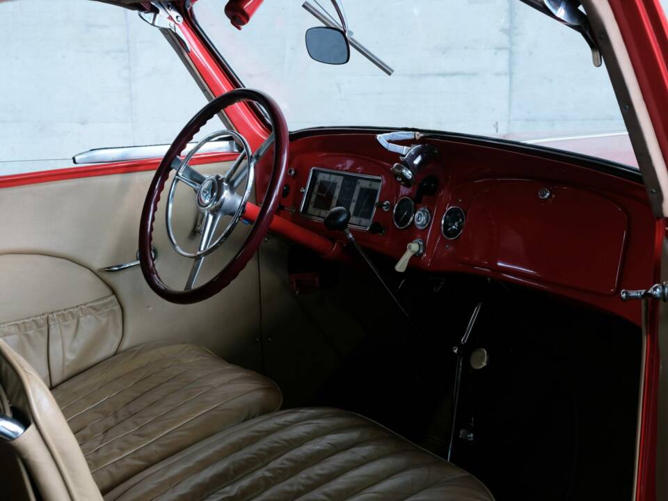 Bild 25/46 von Steyr 220 &quot;Gläser&quot; (1939)