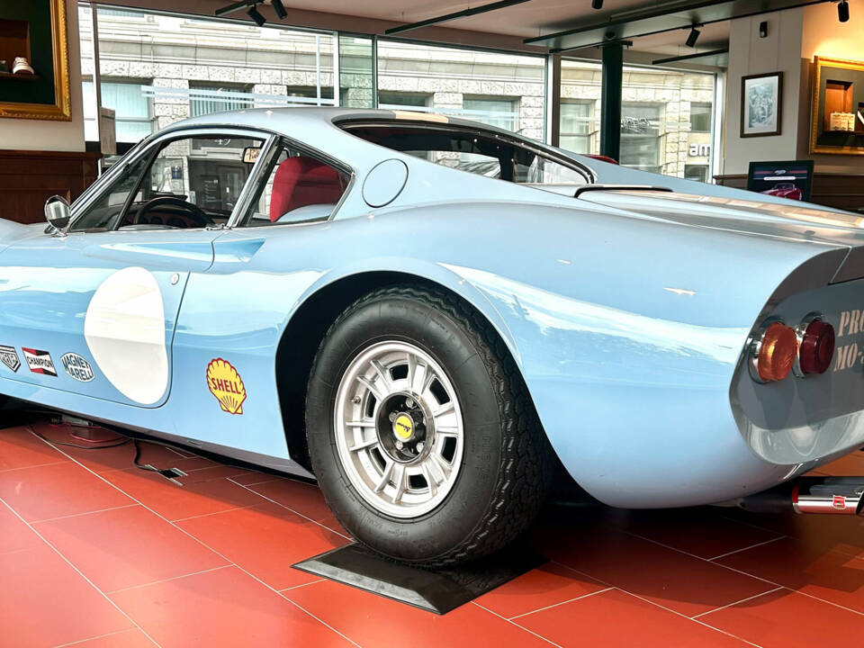 Bild 2/12 von Ferrari Dino 246 GT (1971)