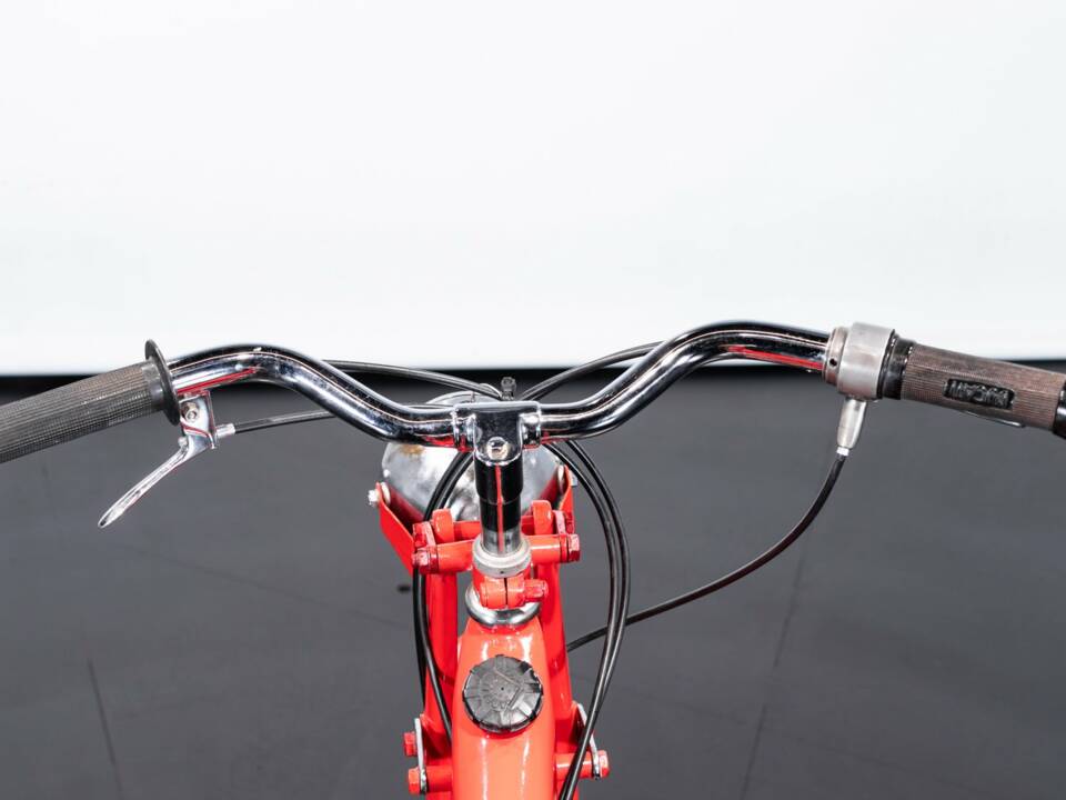 Image 26/47 of Ducati DUMMY (1953)