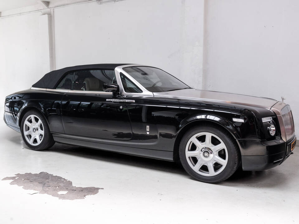 Image 35/36 of Rolls-Royce Phantom DHC (2008)