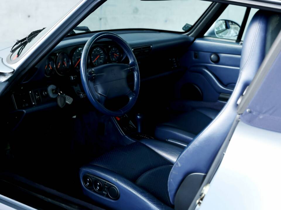 Bild 14/50 von Porsche 911 Carrera (1995)