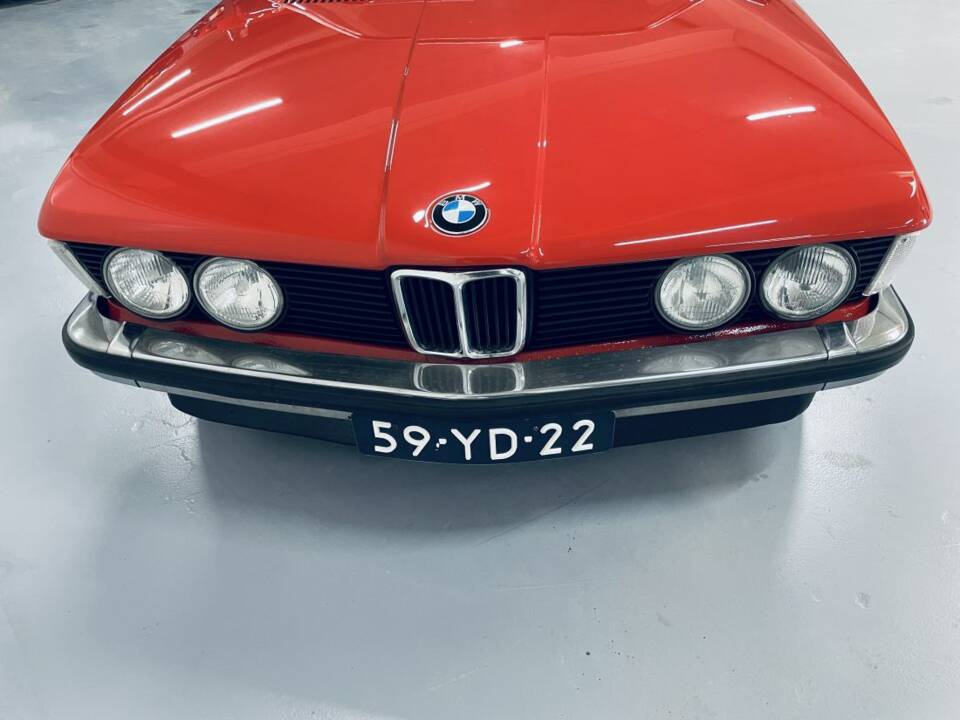 Image 5/13 of BMW 320/6 (1977)