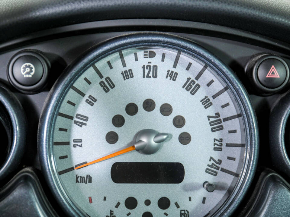 Bild 12/47 von Mini One (2003)