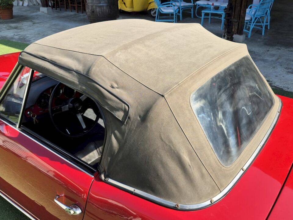 Image 60/63 of FIAT 1200 S OSI (1965)