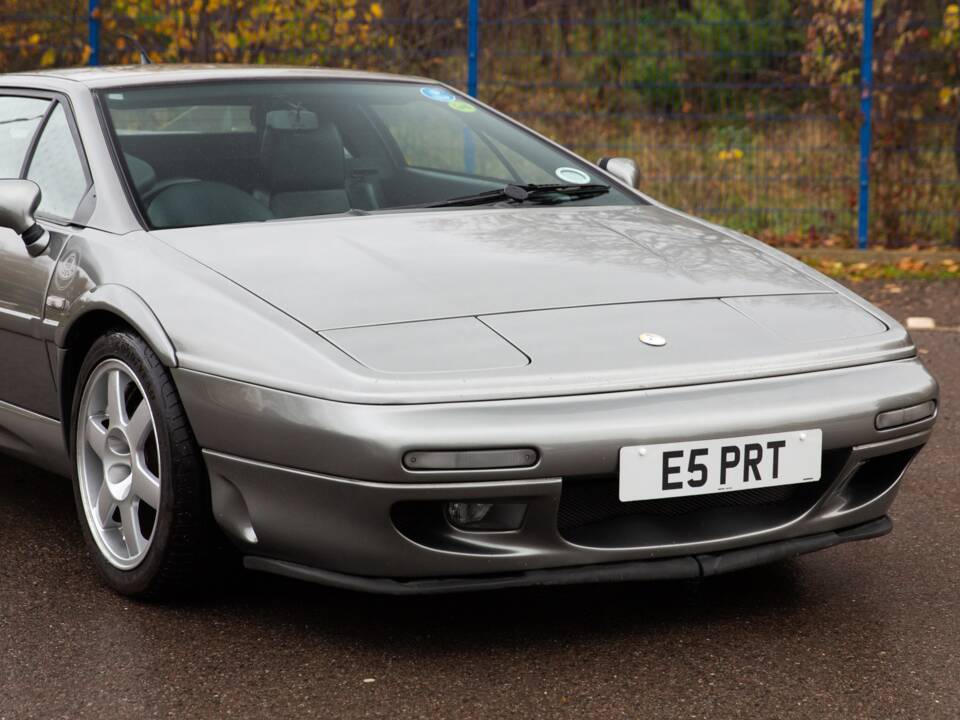 Image 47/50 of Lotus Esprit GT3 (1998)