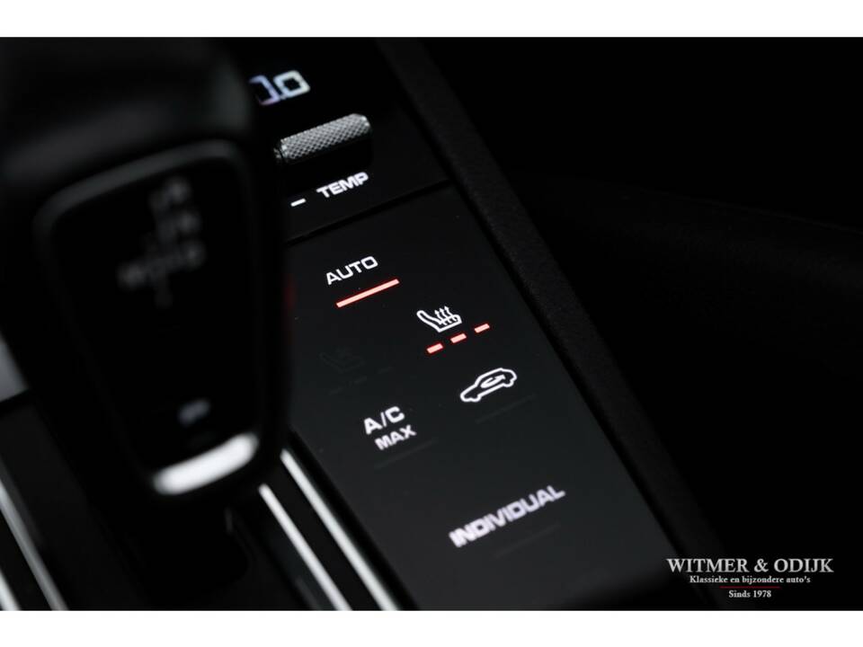 Image 30/37 of Porsche Cayenne E-Hybrid (2018)