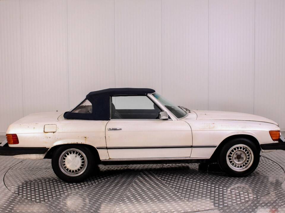 Bild 5/43 von Mercedes-Benz 380 SL (1982)
