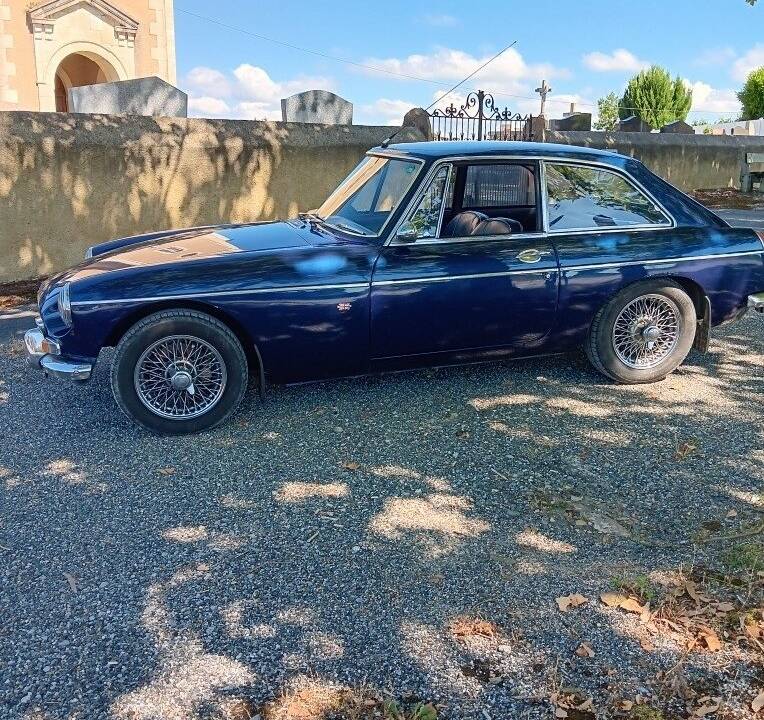 Bild 4/7 von MG MGB GT (1966)