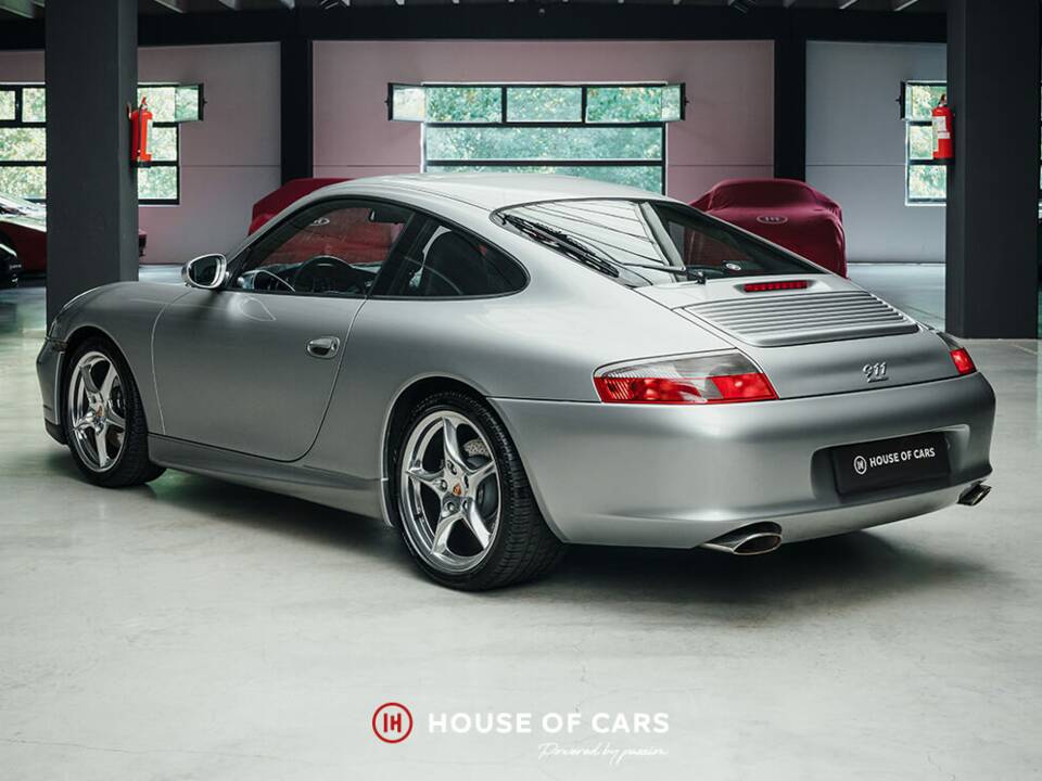 Imagen 9/23 de Porsche 911 Carrera "40 Jahre 911" (2003)