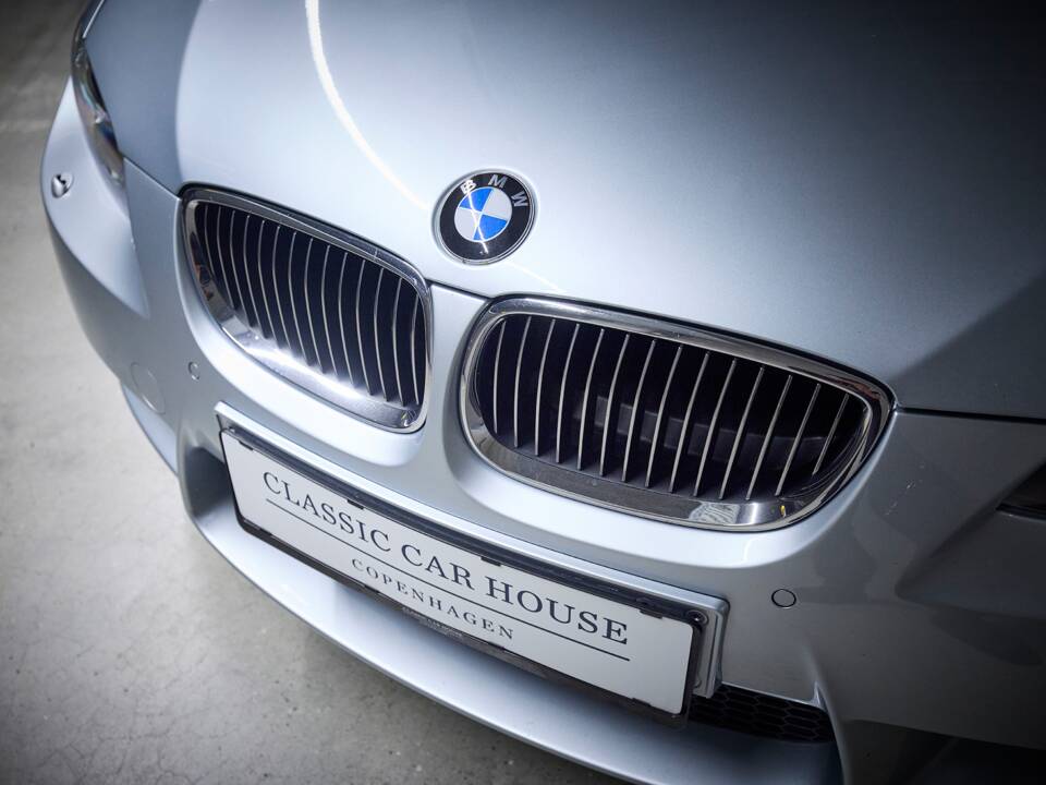 Image 31/100 of BMW M3 (2006)