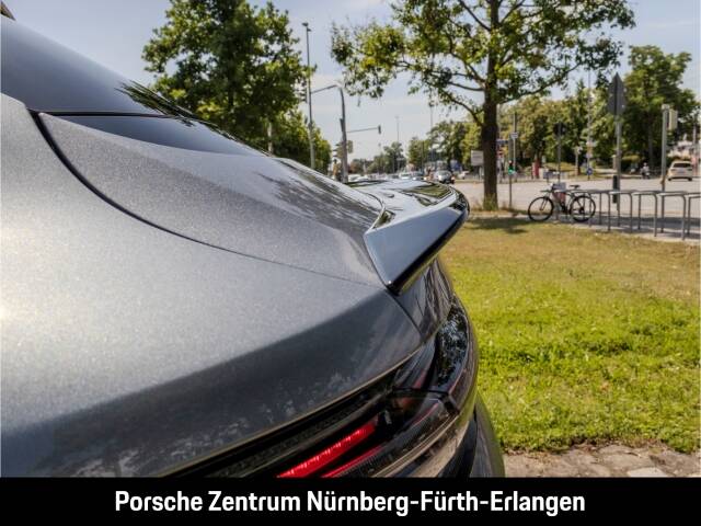 Bild 43/50 von Porsche Cayenne GTS (1900)