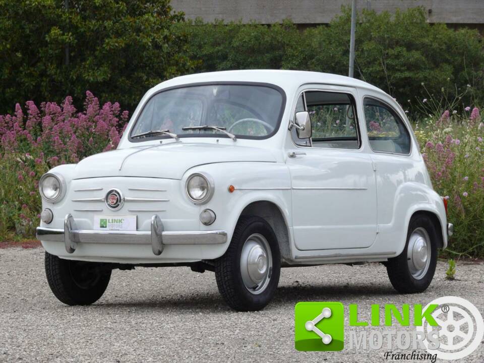 Imagen 1/8 de FIAT 600 D (1963)