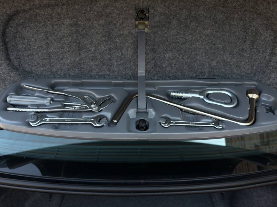 Afbeelding 28/42 van BMW 330Ci (2006)