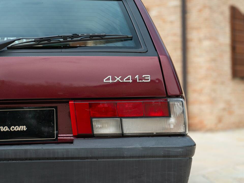 Image 19/50 of Alfa Romeo 33 - 1.3 Sportwagon 4x4 (1992)