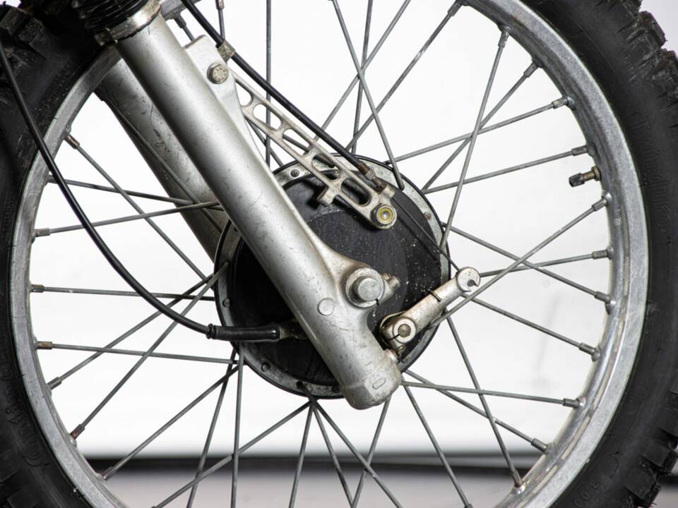 Image 18/50 of Moto Morini 350 X3 Kanguro (1983)