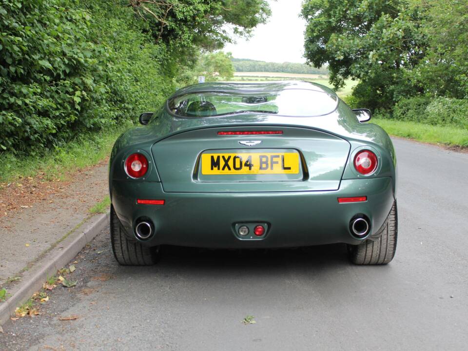 Image 5/17 of Aston Martin DB 7 Zagato (2004)