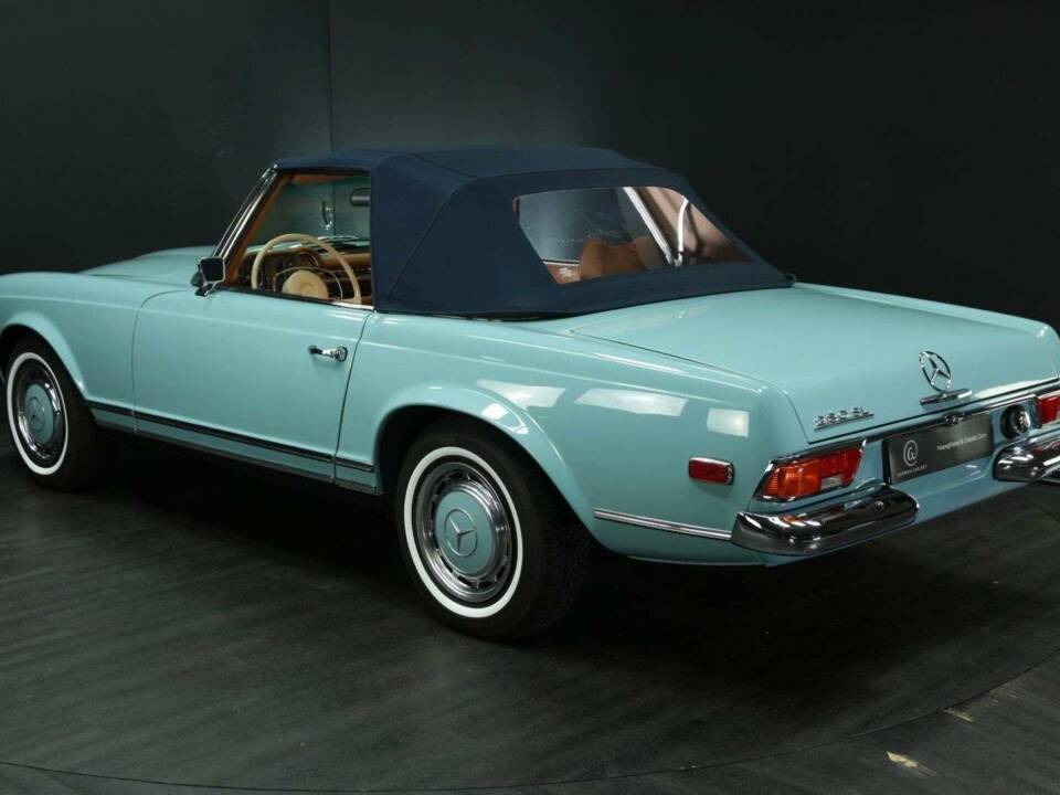 Bild 45/50 von Mercedes-Benz 280 SL (1971)