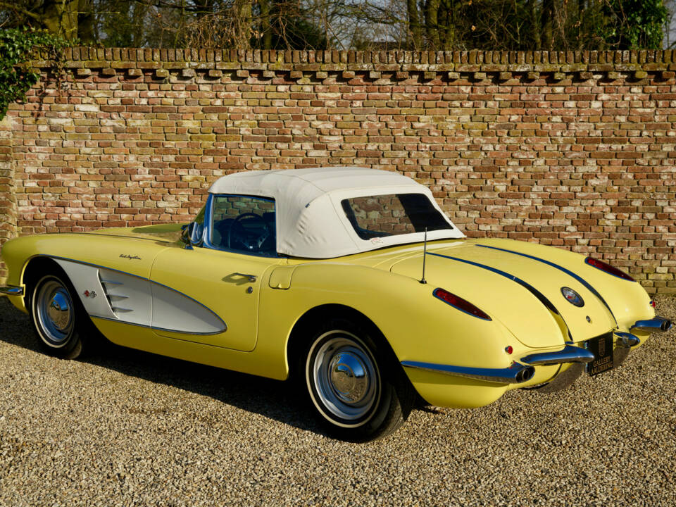 Image 47/50 of Chevrolet Corvette (1958)