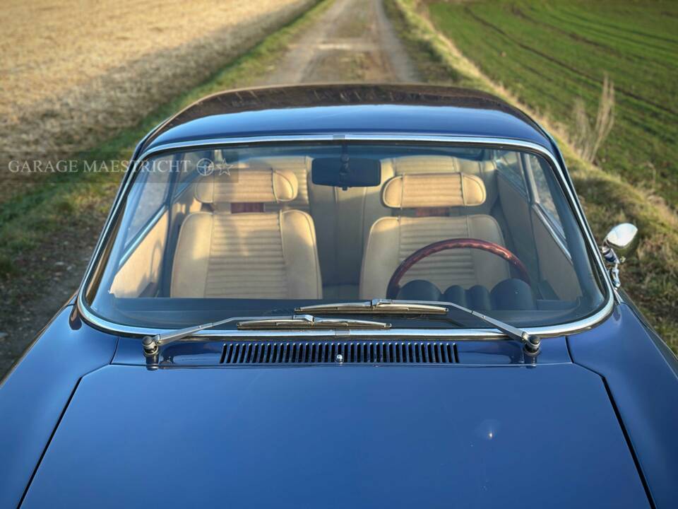 Afbeelding 15/99 van Alfa Romeo 2000 GT Veloce (1973)