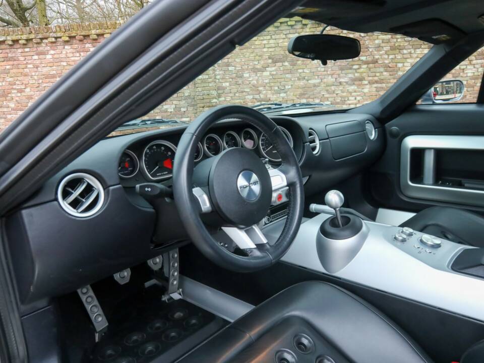 Bild 29/50 von Ford GT (2006)