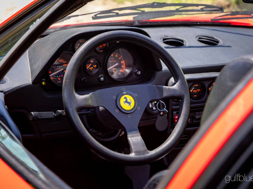 Image 31/73 of Ferrari 208 GTS Turbo (1989)