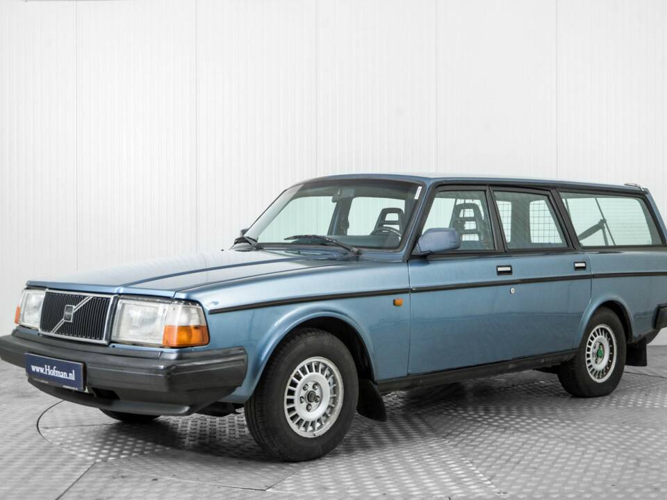 Image 1/50 de Volvo 240 Turbo (1983)
