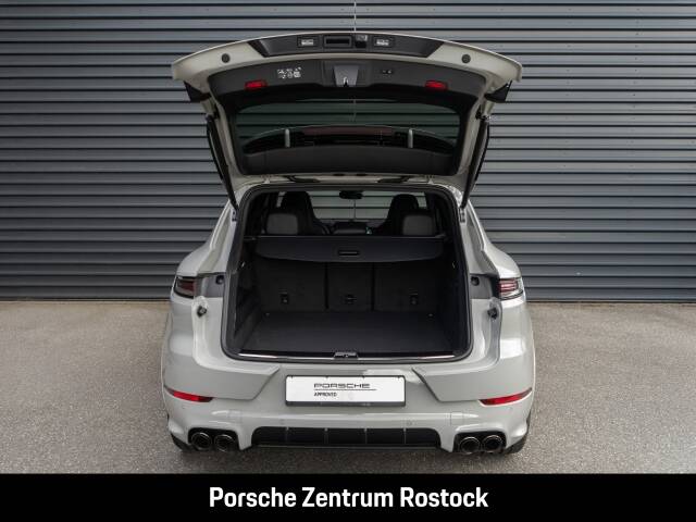 Obraz 29/33 pojazdu Porsche Cayenne E-Hybrid (1900)
