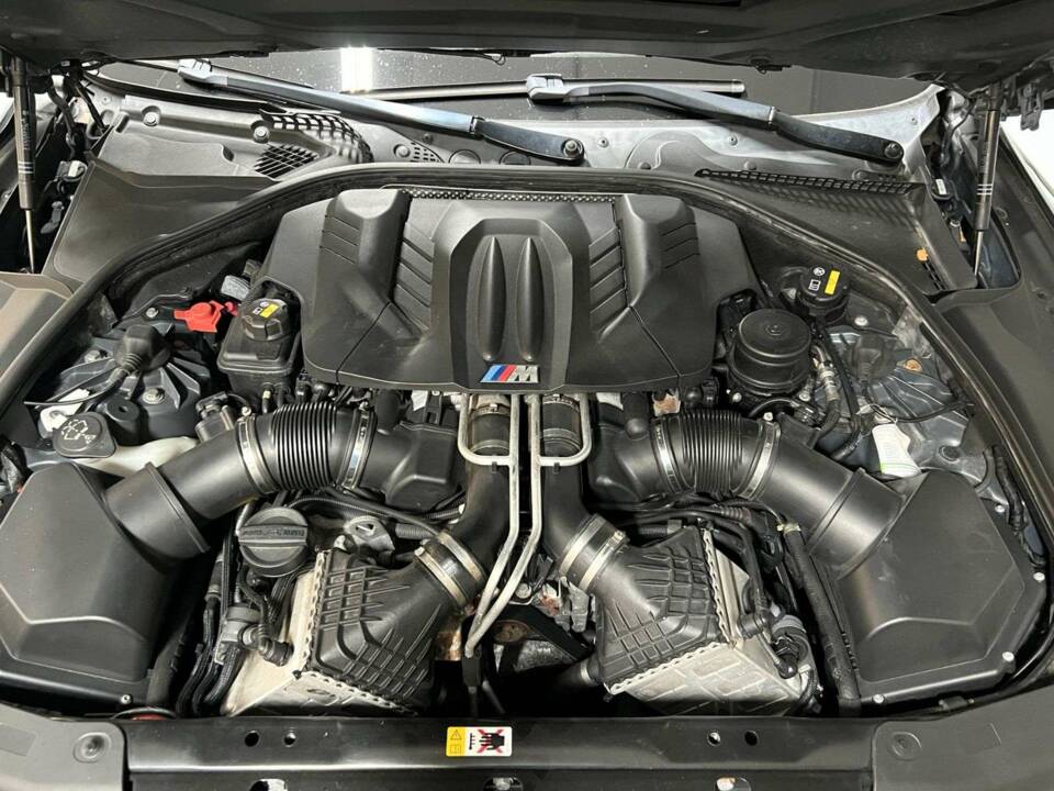 Afbeelding 7/18 van BMW M6 (2014)
