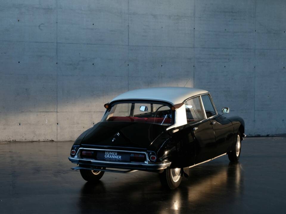 Bild 11/46 von Citroën ID 19 (1962)