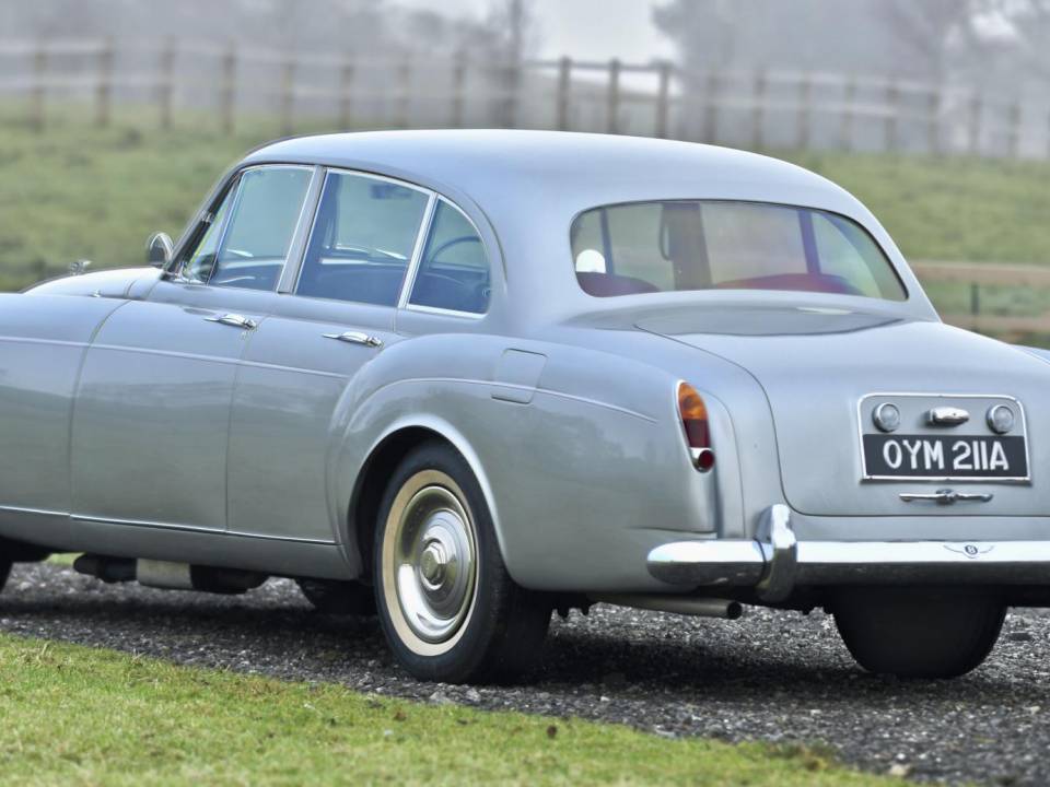 Immagine 9/50 di Bentley S 3 Continental Flying Spur (1963)