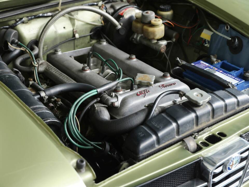 Imagen 34/49 de Alfa Romeo Giulia Super 1.3 (1973)