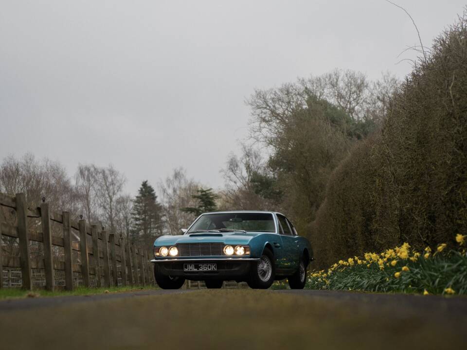 Afbeelding 35/50 van Aston Martin DBS V8 (1972)