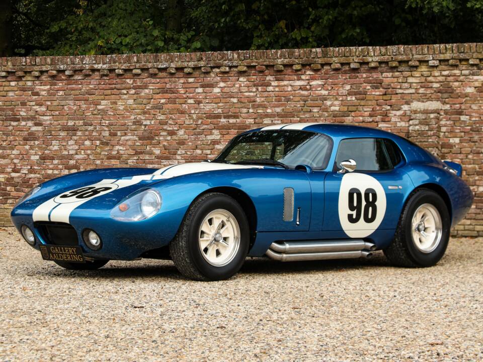 Afbeelding 10/50 van Shelby Daytona Cobra Coupe (1964)