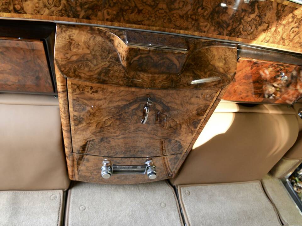 Imagen 24/46 de Rolls-Royce Phantom VI (1976)