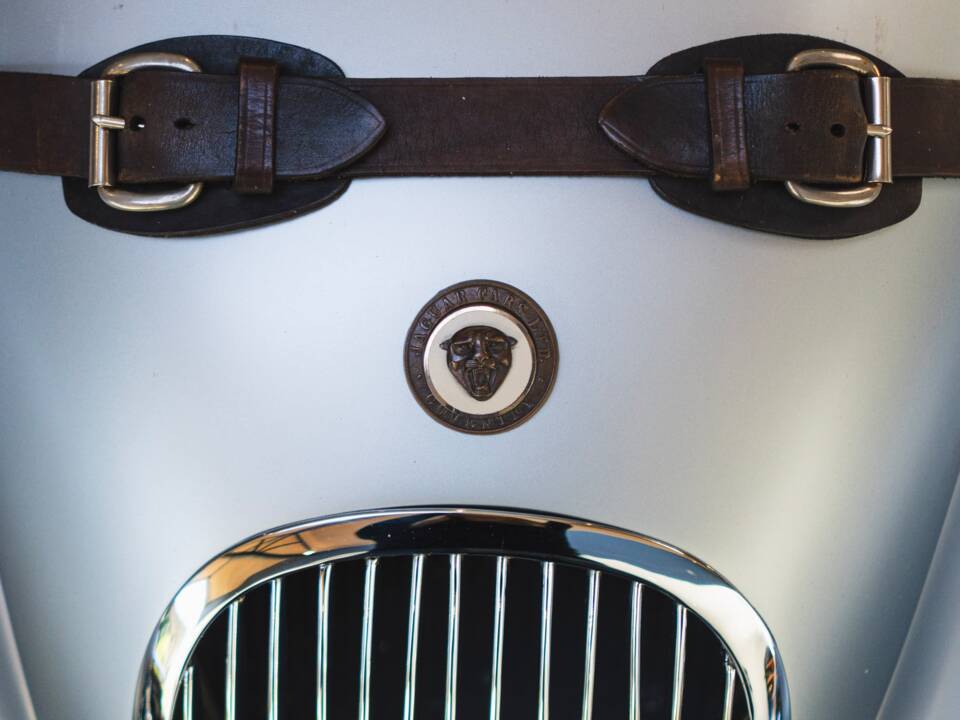 Bild 8/11 von Jaguar XK 120 OTS (1952)