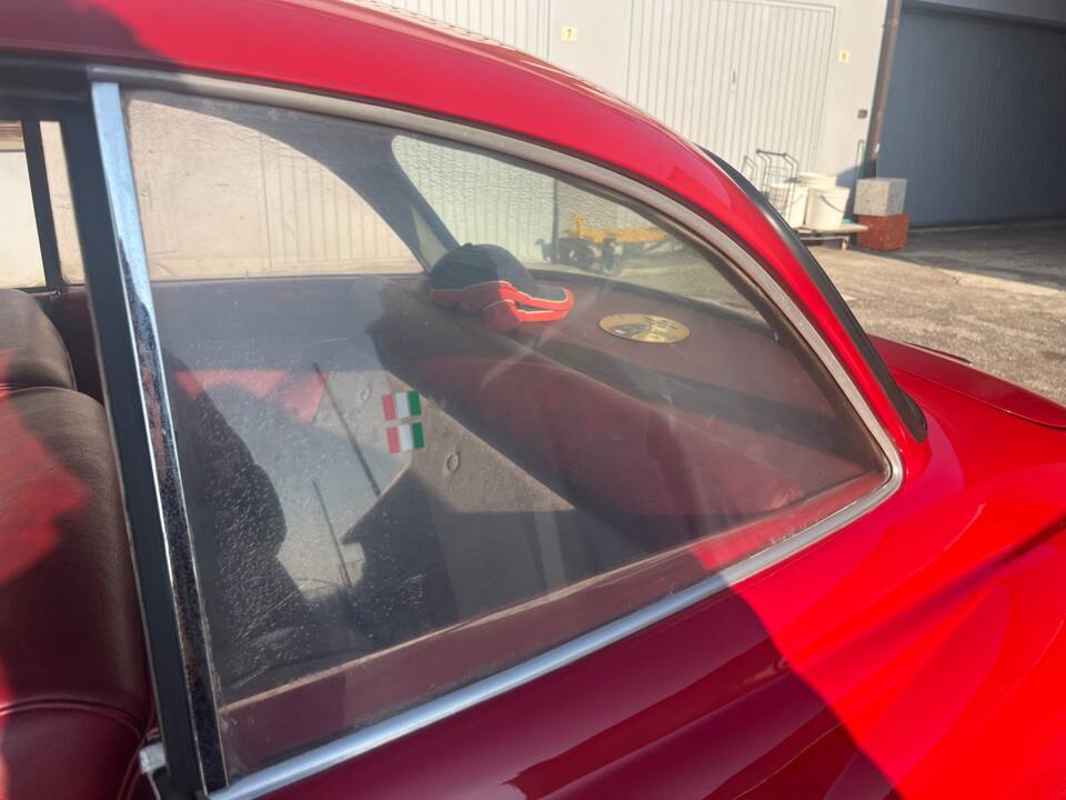 Image 11/21 de Alfa Romeo 1900 C Super Sprint Touring (1956)