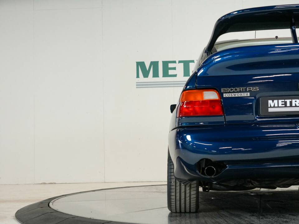 Afbeelding 23/48 van Ford Escort RS Cosworth (1995)