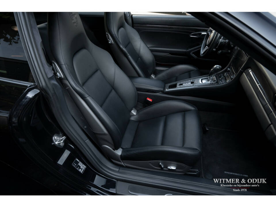 Image 6/38 of Porsche 911 Carrera 4S (2017)